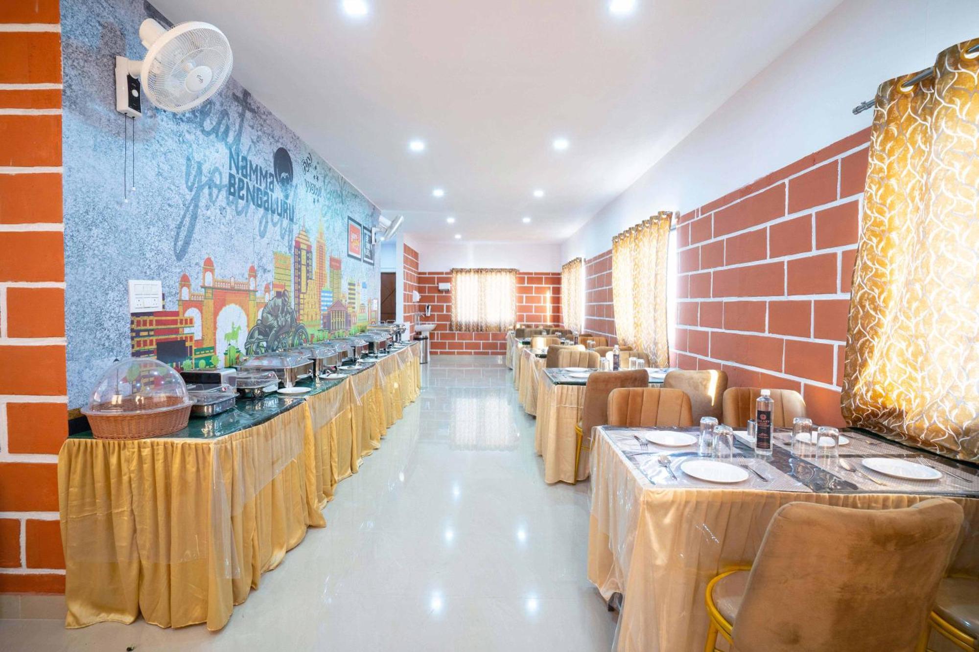 Treebo Galaxy Kings Suites, Hebbal 班加罗尔 外观 照片